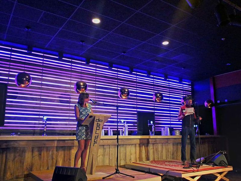 11911411_10152921318572186_392576922_n